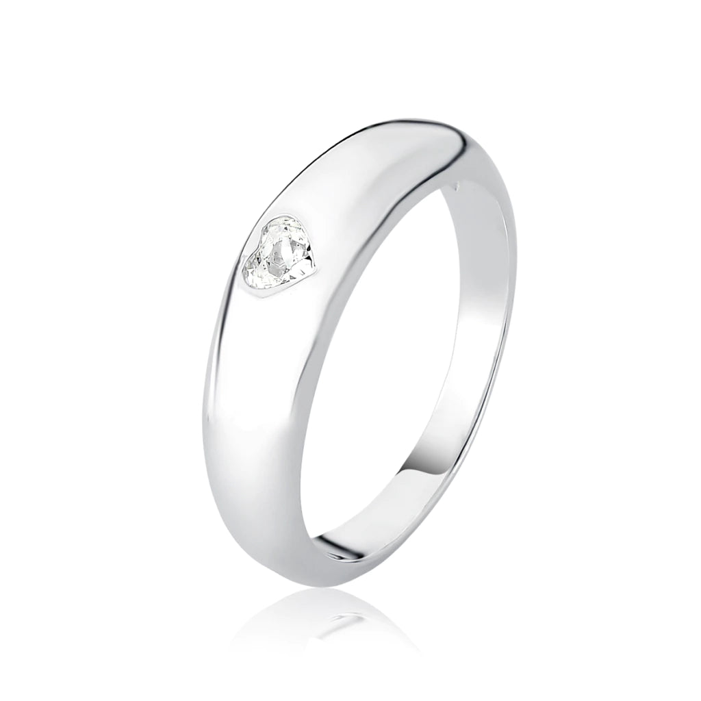 Anel de Prata Aro Liso com Coração Central